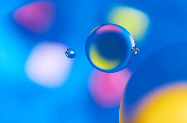 Colored circles and waves — Stock Photo, Image