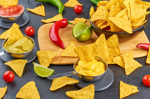 Nachos. Mexican food concept. — Stock Photo, Image