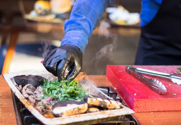 Şef hazırlanmış lezzetli gıdalar