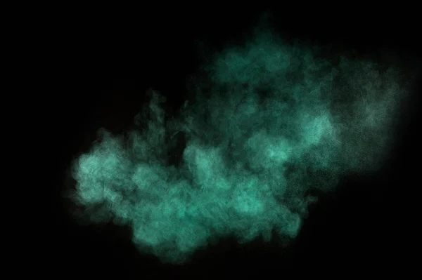 黒い背景にアクアマリン粉塵爆発 色粉の雲 カラフルなダストが爆発します ペイント ホーリー — ストック写真