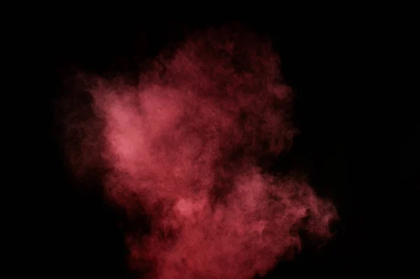在黑色背景上的红色和粉红色粉末爆炸 彩色的粉末云 多彩的粉尘爆炸 油漆洒红节 — 图库照片