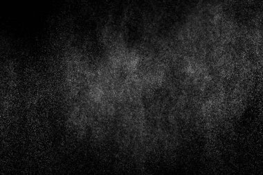 siyah bir zemin üzerine su sıçramalarına soyut. su sıçramalarına süt. Soyut sprey su. Soyut yağmur. su duş bırakır. Beyaz toz patlama. Soyut doku. siyah arka plan.