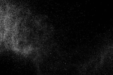 Siyah arka planda soyut su sıçramaları. Soyut su püskürtüsü. Soyut yağmur. Duş suyu damlaları. soyut doku.