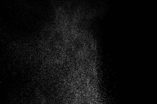 Abstrakteja Roiskeita Vettä Mustalla Pohjalla Valkoisten Hiukkasten Jäädyttäminen Sade Lumen — kuvapankkivalokuva