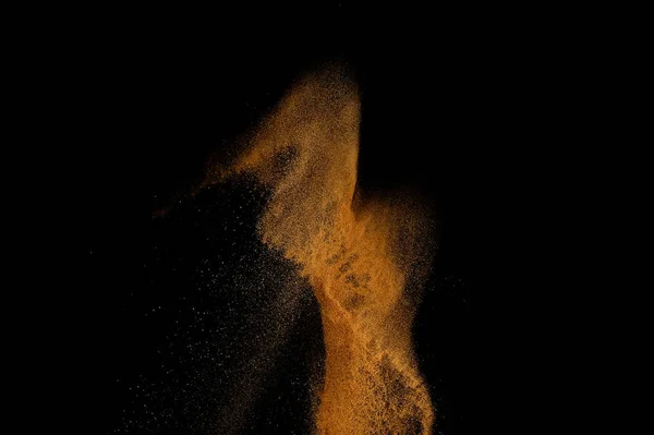 Explosion Sableuse Isolée Sur Fond Noir Nuage Sable Abstrait — Photo