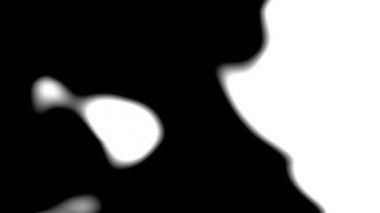 Siyah arka planda beyaz ışık sızıntısı var. Parlak Lens Fişekleri. Kaotik hareket. 