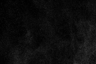 Siyah arka planda soyut su sıçramaları. Soyut su püskürtüsü. Soyut yağmur. Duş suyu damlaları. soyut doku.