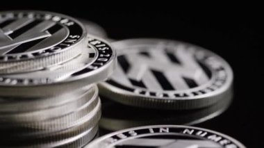 Bitcoins dijital cryptocurrency dönen çekim-Bitcoin Litecoin