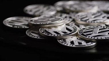 Bitcoins dijital cryptocurrency dönen çekim-Bitcoin Litecoin