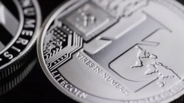 Bitcoins dijital cryptocurrency dönen çekim-Bitcoin Litecoin