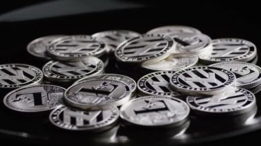 Bitcoins dijital cryptocurrency dönen çekim-Bitcoin Litecoin