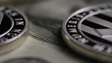 Bitcoins dijital cryptocurrency dönen çekim-Bitcoin Litecoin