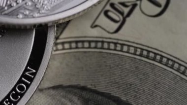 Bitcoins dijital cryptocurrency dönen çekim-Bitcoin Litecoin