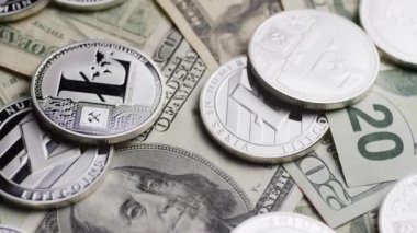 Bitcoins dijital cryptocurrency dönen çekim-Bitcoin Litecoin