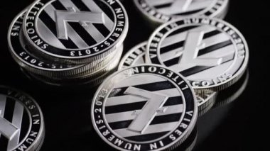 Bitcoins dijital cryptocurrency dönen çekim-Bitcoin Litecoin