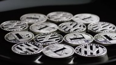 Bitcoins dijital cryptocurrency dönen çekim-Bitcoin Litecoin