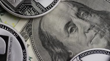 Bitcoins dijital cryptocurrency dönen çekim-Bitcoin Litecoin