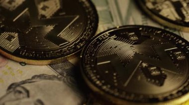 Bitcoins dijital cryptocurrency dönen çekim-Bitcoin monero