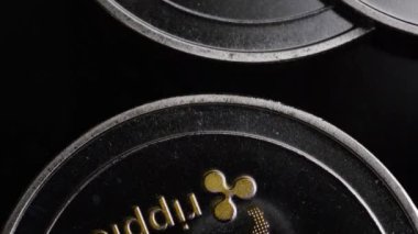 Bitcoins dijital cryptocurrency dönen çekim