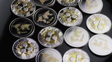 Bitcoins dijital cryptocurrency dönen çekim