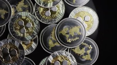 Bitcoins dijital cryptocurrency dönen çekim