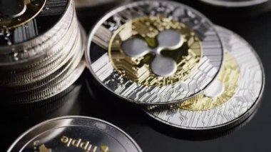 Bitcoins dijital cryptocurrency dönen çekim