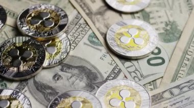 Bitcoins dijital cryptocurrency dönen çekim