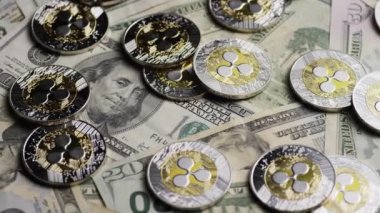 Bitcoins dijital cryptocurrency dönen çekim