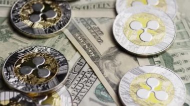 Bitcoins dijital cryptocurrency dönen çekim