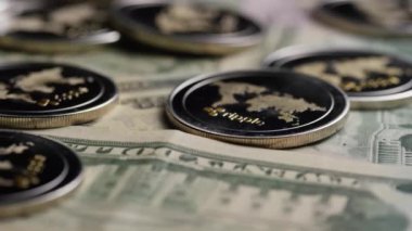 Bitcoins dijital cryptocurrency dönen çekim