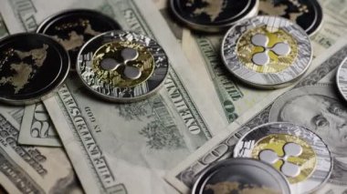 Bitcoins dijital cryptocurrency dönen çekim