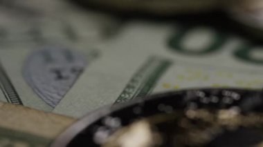 Bitcoins dijital cryptocurrency dönen çekim