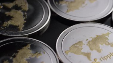 Bitcoins dijital cryptocurrency dönen çekim
