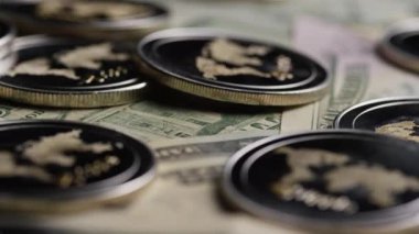 Bitcoins dijital cryptocurrency dönen çekim