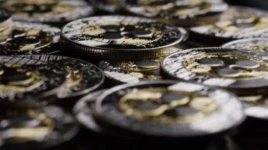 Bitcoins dijital cryptocurrency dönen çekim