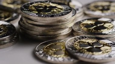 Bitcoins dijital cryptocurrency dönen çekim