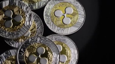 Bitcoins dijital cryptocurrency dönen çekim