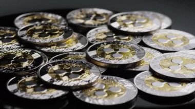 Bitcoins dijital cryptocurrency dönen çekim