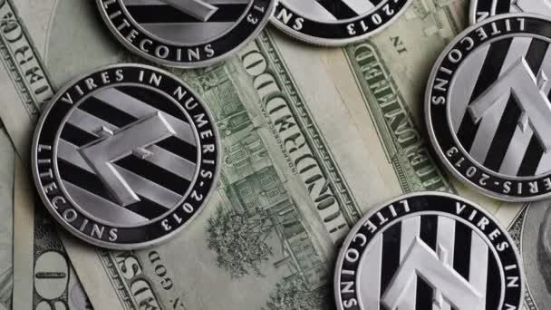 ビットコインの回転ショットデジタル暗号通貨-ビットコインライトコイン — ストック動画