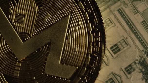 Rotační záběr digitální cryptoměny Bitminků-Bitpeníz Monero — Stock video