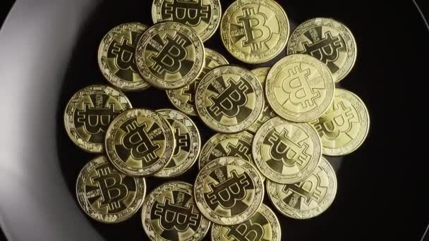 Forgó lövés a bitcoins digitális cryptocurrency — Stock videók