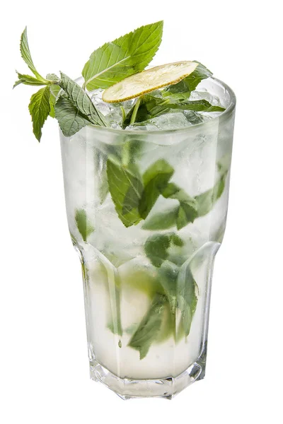 The classic Mojito cocktail on white background — Stock Photo, Image
