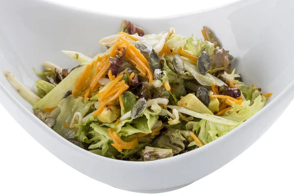 Ensalada de calabaza con semillas y aguacates. Plato vegetariano. En blanco —  Fotos de Stock