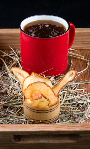 Hot Mulled Wine Metal Mug Wooden Board Straw Apple Chips — Stock Photo, Image