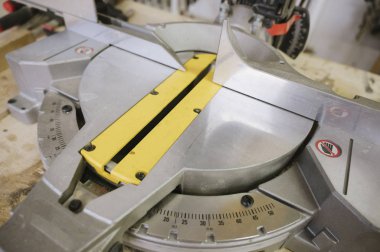 Daire testere doğrama Atölyesi