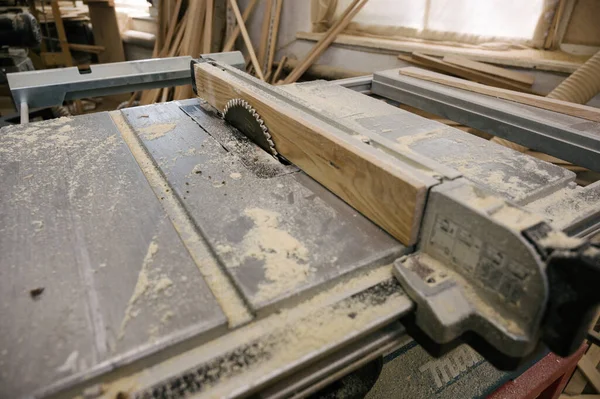 Machine Electronic Table Saw Sharp Cut Metal Steel Silver Marangozluk — Stok fotoğraf