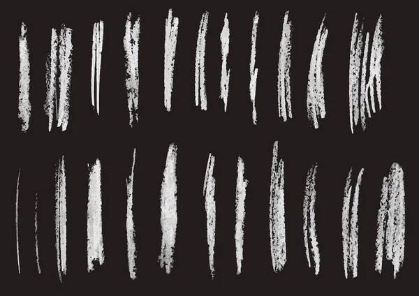 Set di pennelli in gesso linee disegnate a mano illustrazione, isolato su nero . — Vettoriale Stock
