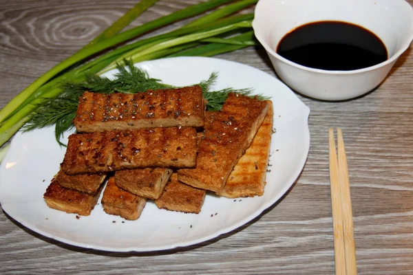 豆腐奶酪 豆腐小屋 豆腐烤 蔬菜食品 素食食品 — 图库照片