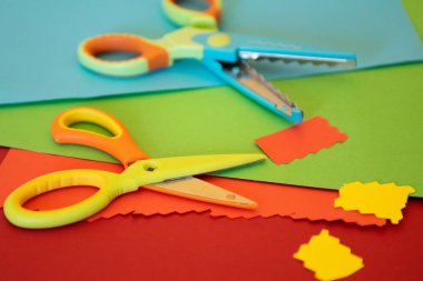 Okul öncesi el sanatları malzemeleri ve araçları