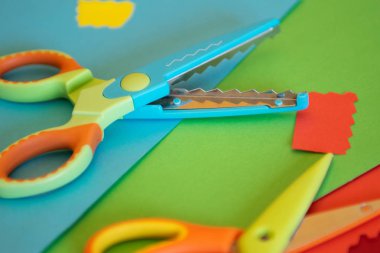 Okul öncesi el sanatları malzemeleri ve araçları